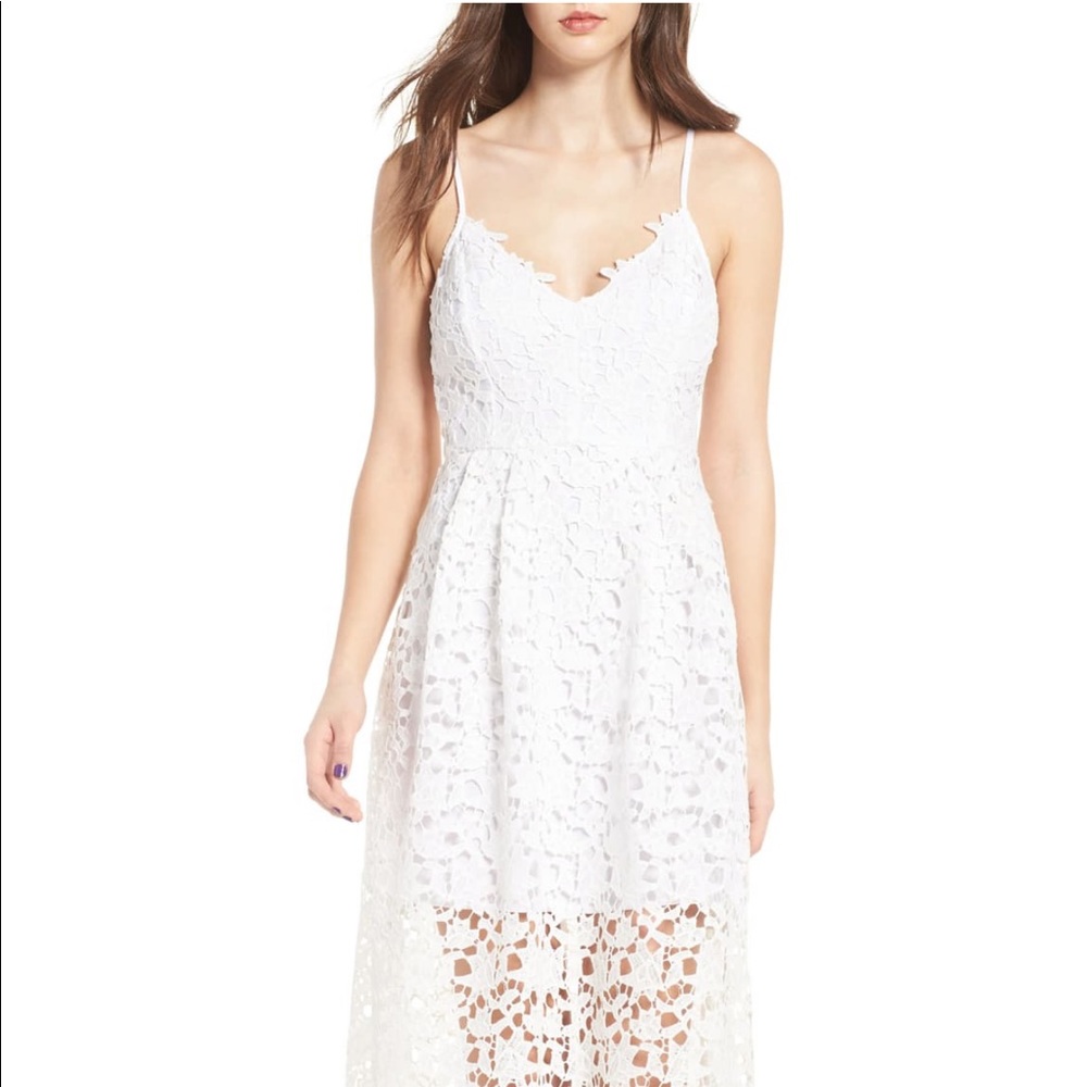 ASTR Lace Midi Dress